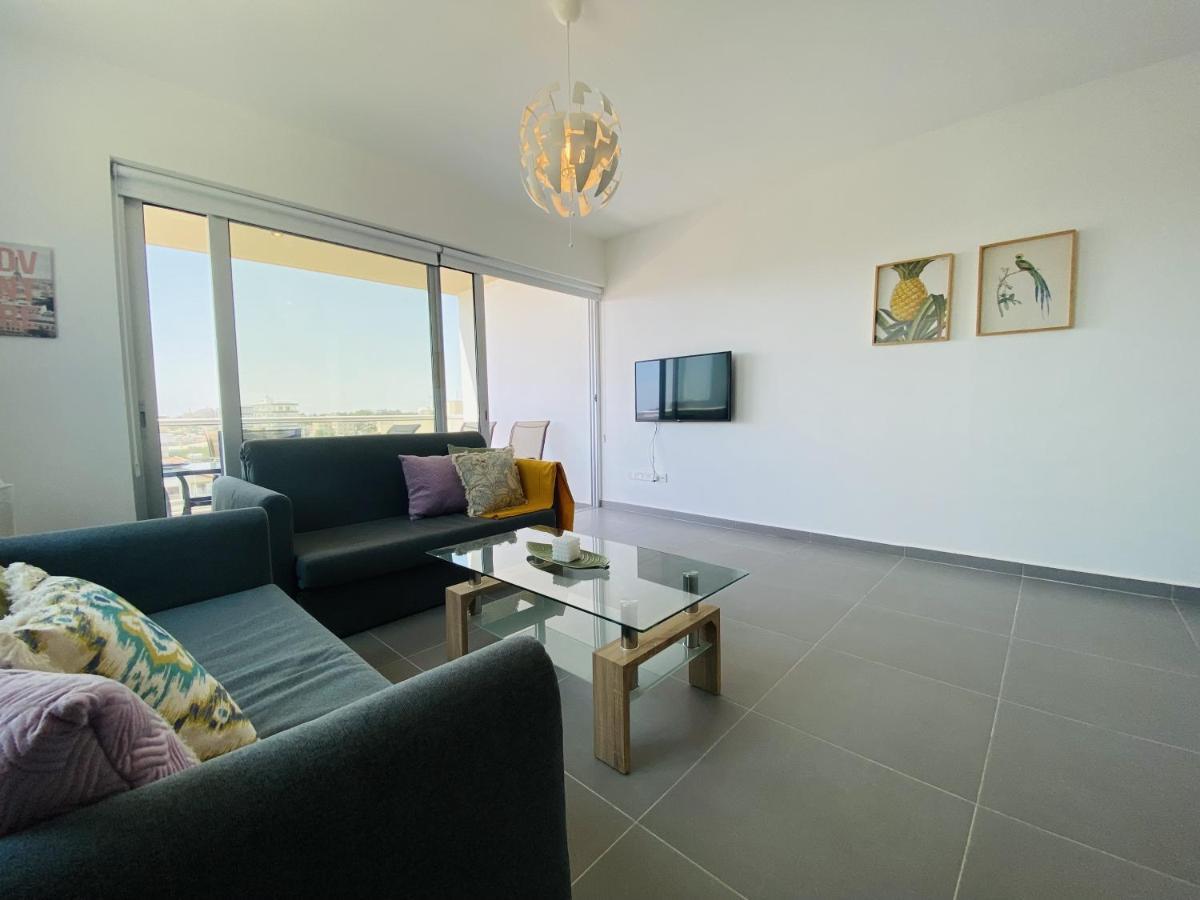 Silver Line 1-Bedroom Apartment In Larnaca Exterior foto